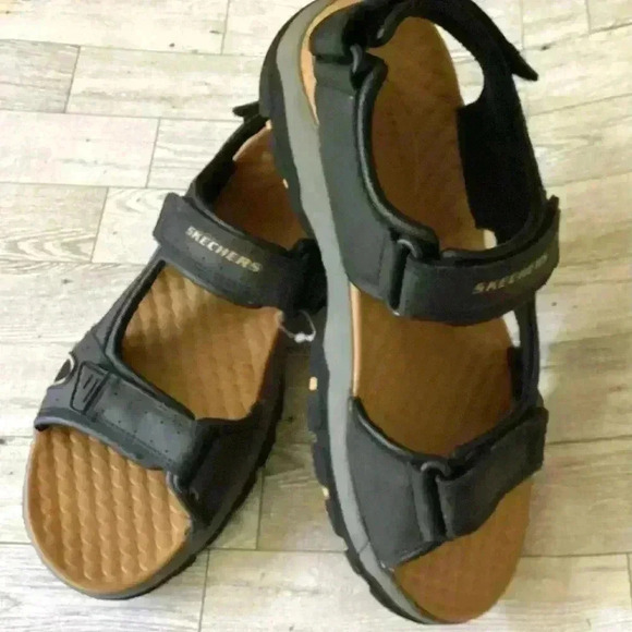 Skechers Tresmen-Hirano M 204106-BLK sandals black size 9 RELAXED FIT LUXE
FOAM - Picture 7 of 12